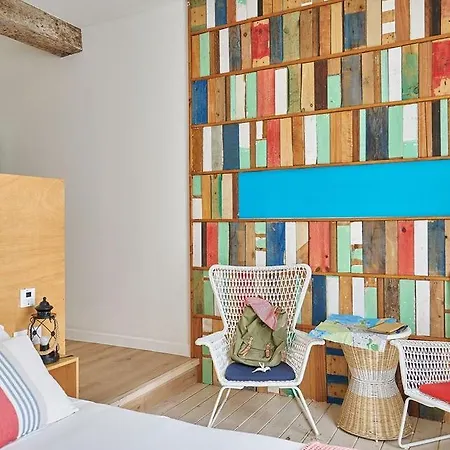 Urban Hotel 2*