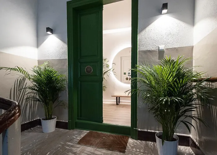 Urban 2* סנטנדר