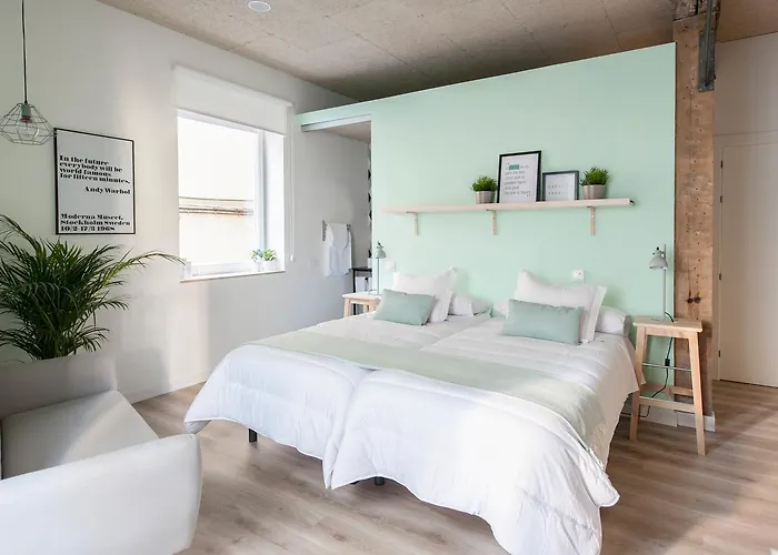 Urban 2* סנטנדר